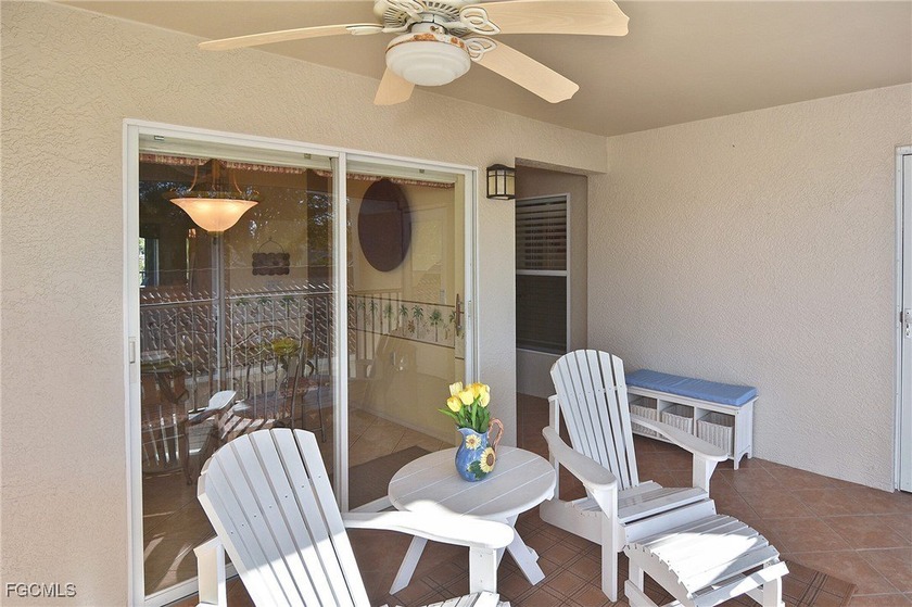 This Popular Barrington model offers 2 bedrooms with a large den - Beach Condo for sale in Fort Myers, Florida on Beachhouse.com