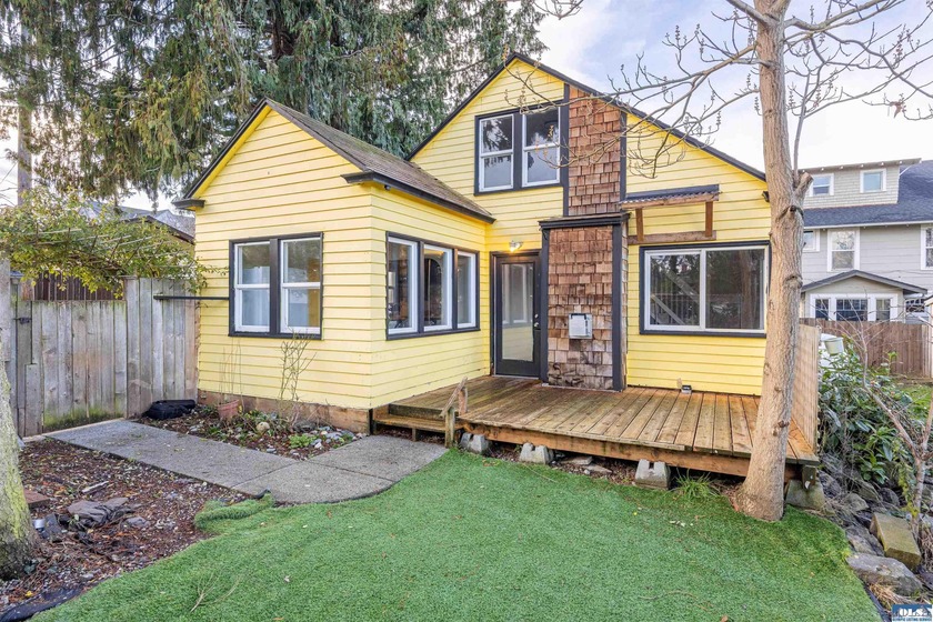 Charming 1930s character home offering a fantastic, walkable - Beach Home for sale in Port Angeles, Washington on Beachhouse.com