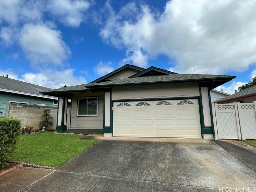 MOTIVATED SELLER! Welcome to this charming single-level home in - Beach Home for sale in Mililani, Hawaii on Beachhouse.com