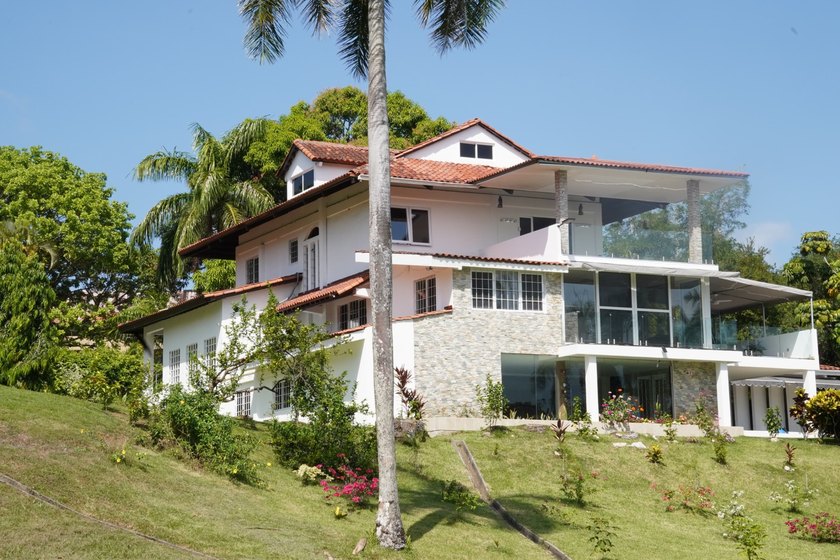Majestic Family Home in Albrook with Private Gardens
Set in one - Beach Home for sale in Panama City,  on Beachhouse.com