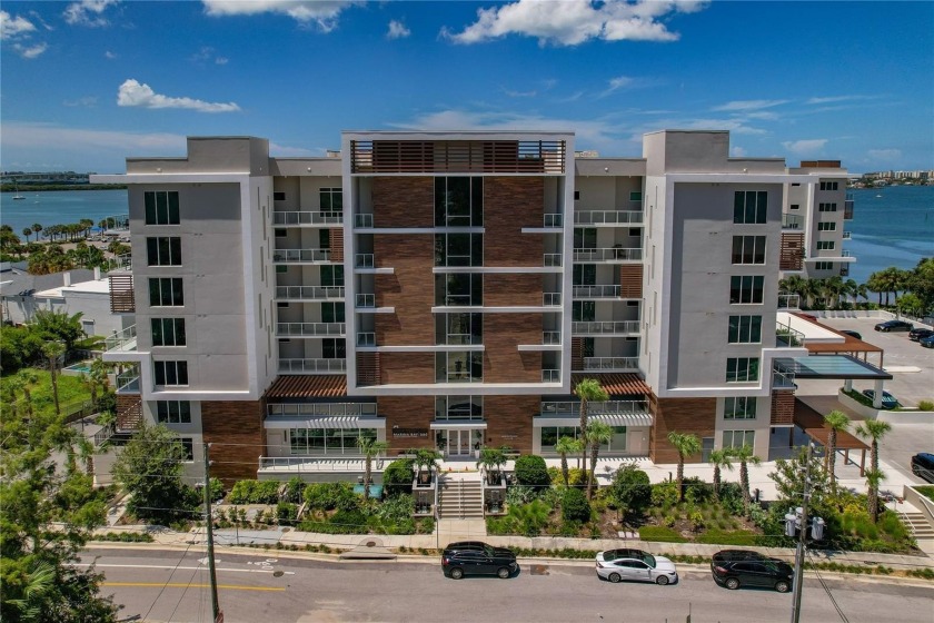 Welcome to this STUNNING, one-of-a-kind ground floor corner unit - Beach Condo for sale in Clearwater, Florida on Beachhouse.com