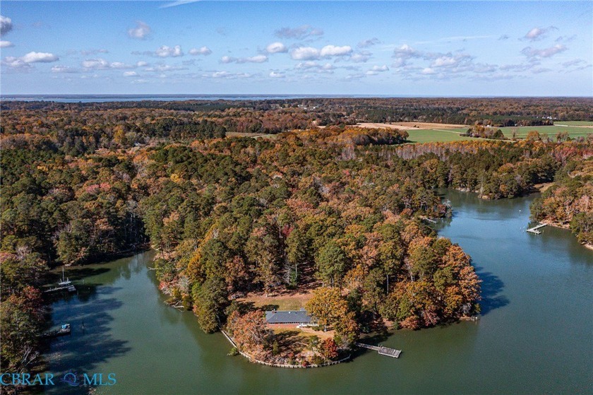 Gorgeous POINT of waterfront on the protected Myer Creek just - Beach Home for sale in Lancaster, Virginia on Beachhouse.com