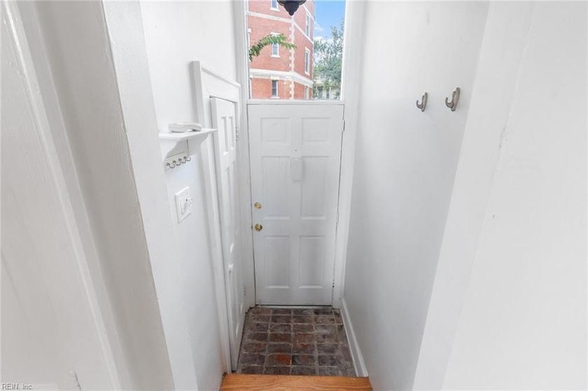 Discover the charm of this one-bedroom, one-bath condo located - Beach Condo for sale in Norfolk, Virginia on Beachhouse.com