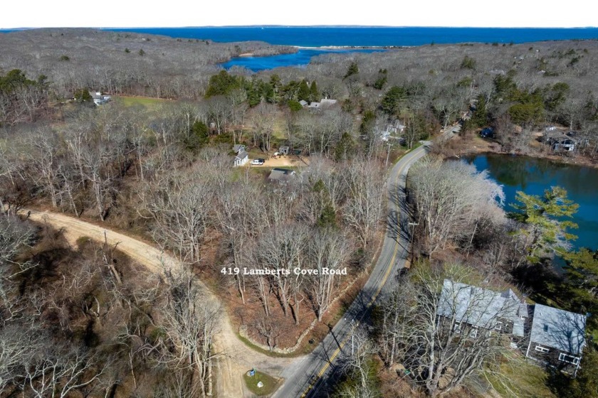 A prime opportunity in the heart of West Tisbury. This sprawling - Beach Lot for sale in West Tisbury, Massachusetts on Beachhouse.com