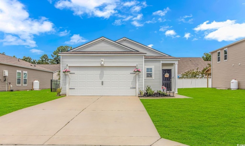 UPGRADES AND MORE! Why wait for new construction? This beautiful - Beach Home for sale in Little River, South Carolina on Beachhouse.com