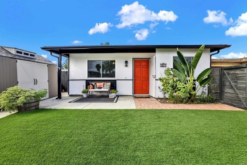 No HOA, expansive front and back yards, and endless potential - Beach Home for sale in Oceanside, California on Beachhouse.com