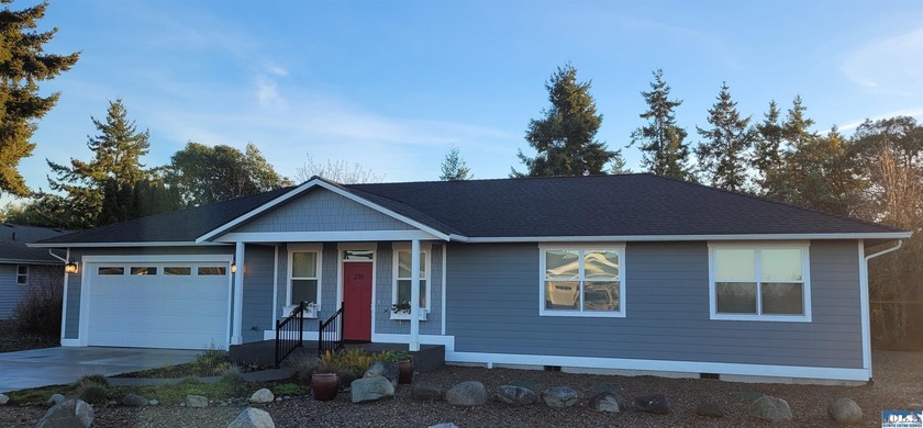 Located in the sought after Dungeness Heights. Large kitchen - Beach Home for sale in Sequim, Washington on Beachhouse.com