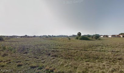 This is an empty lot in Southwood subdivision of Lehigh Acres. A - Beach Lot for sale in Lehigh Acres, Florida on Beachhouse.com