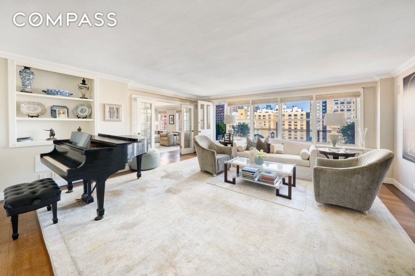 Welcome to this stunning 4-bedroom, 3.5-bath residence at 444 - Beach Condo for sale in New York, New York on Beachhouse.com