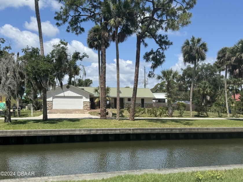 Outdoor Paradise! 3BR on Rose Bay Canal. Cast a line or launch - Beach Home for sale in Port Orange, Florida on Beachhouse.com