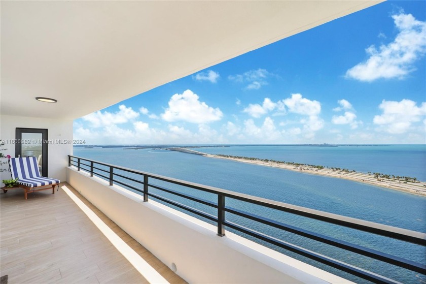 Fully renovated 2 bed, 2 bath Penthouse in the premier 02 column - Beach Condo for sale in Miami, Florida on Beachhouse.com