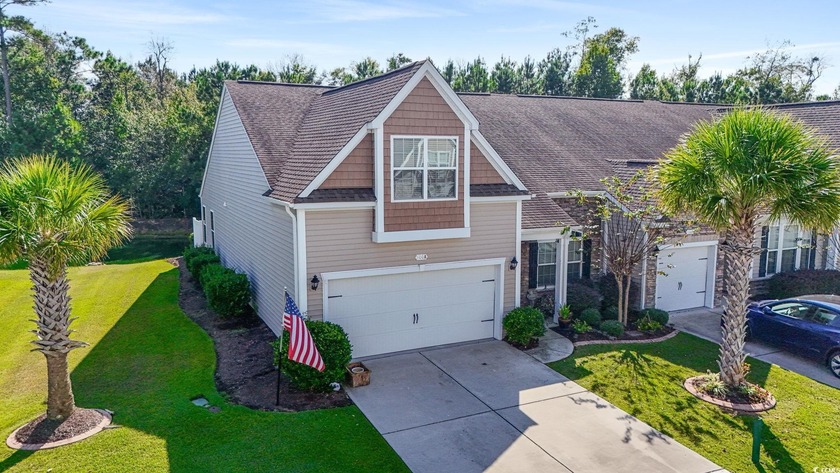 Well-maintained 3 bedroom, 3 bath end unit townhouse with a - Beach Townhome/Townhouse for sale in Murrells Inlet, South Carolina on Beachhouse.com