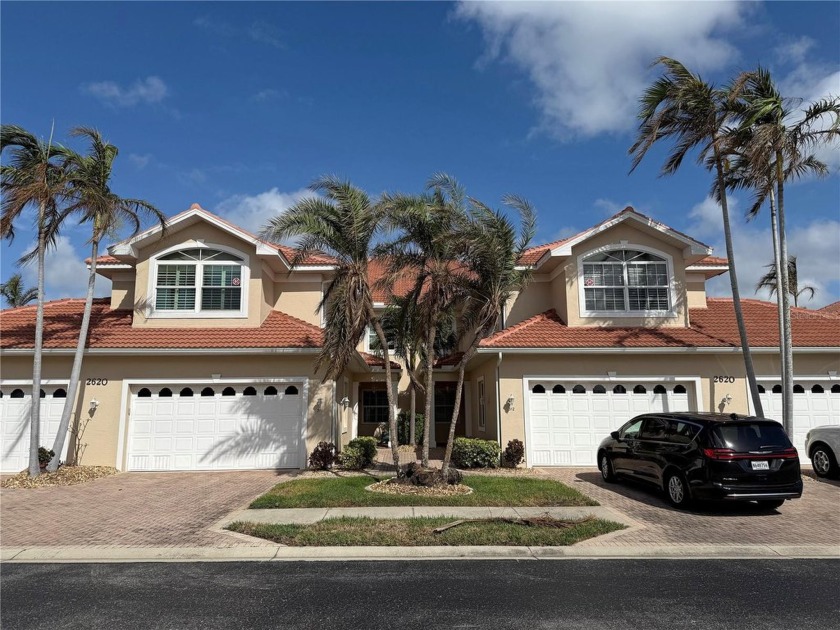 Impressive upscale 3 Bedroom, 2 Bathroom FIRST FLOOR condo with - Beach Condo for sale in Punta Gorda, Florida on Beachhouse.com