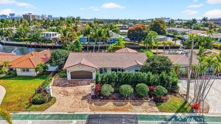 EXPERIENCE EXCEPTIONAL WATERFRONT LIVING IN THIS BEAUTIFULLY - Beach Home for sale in Fort Lauderdale, Florida on Beachhouse.com