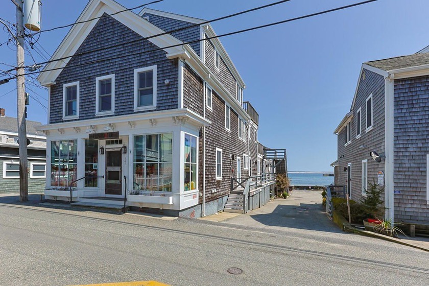 Welcome to Fisherman's Cove. This renovated top-floor studio in - Beach Condo for sale in Provincetown, Massachusetts on Beachhouse.com