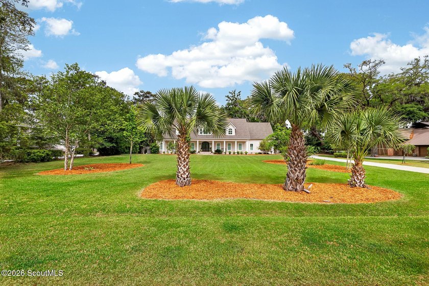 Welcome to paradise on Butler Lake! This exceptional, one-owner - Beach Home for sale in Saint Simons, Georgia on Beachhouse.com