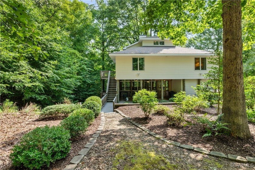 Discover your private oasis in the tranquil woods of Saluda - Beach Home for sale in Middlesex, Virginia on Beachhouse.com