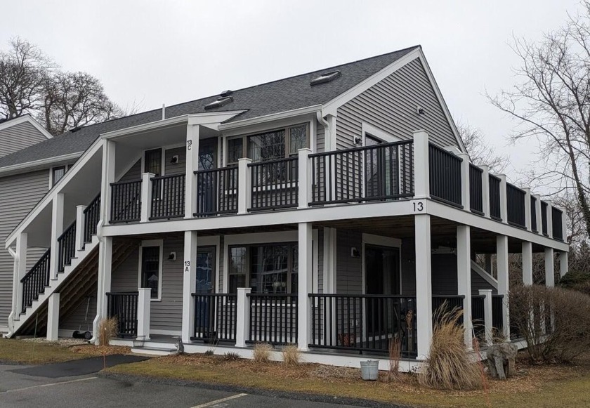 Charming 2-Bedroom Condo in Orleans 

Welcome to this - Beach Condo for sale in Orleans, Massachusetts on Beachhouse.com