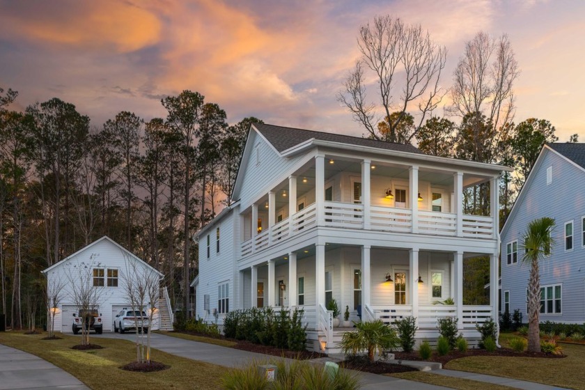 Welcome to 3615 Point Hope Drive, beautifully sited on a quiet - Beach Home for sale in Mount Pleasant, South Carolina on Beachhouse.com