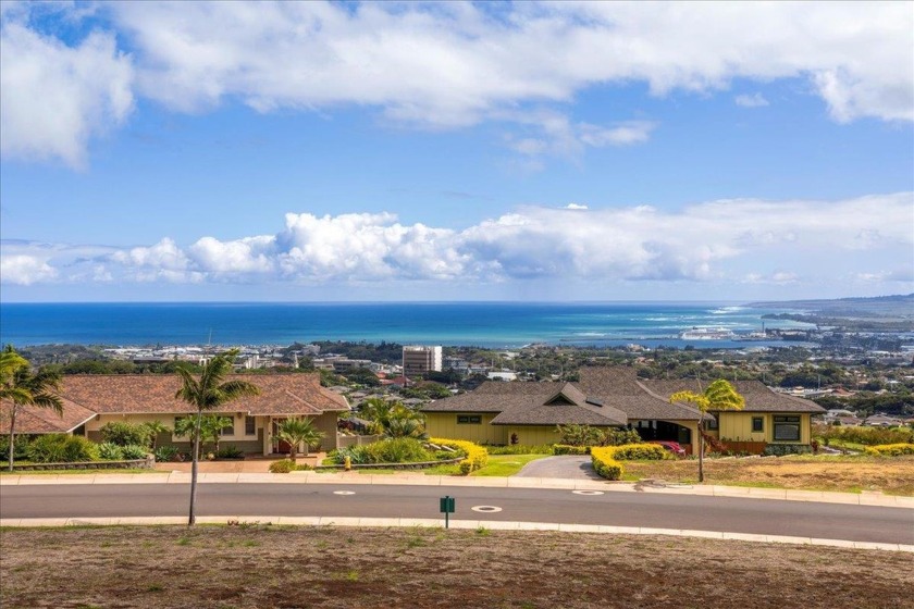 A beautiful Ocean and Haleakala Mountain view lot in gated - Beach Lot for sale in Wailuku, Hawaii on Beachhouse.com
