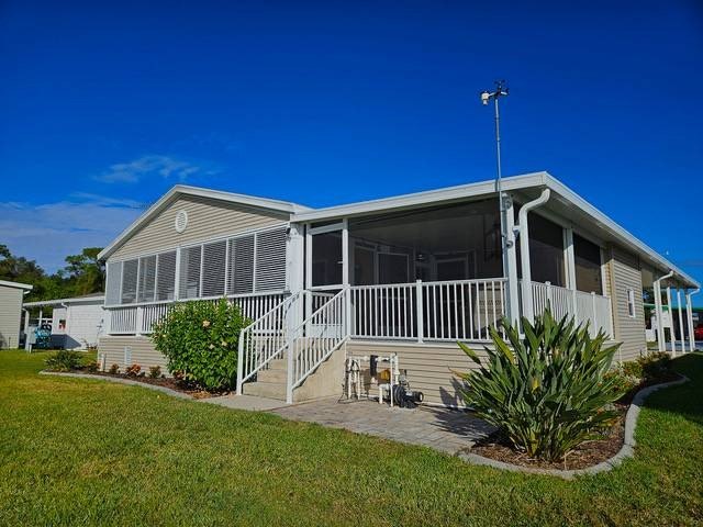 I am pleased to share details regarding this prestigious 2013 - Beach Home for sale in Melbourne, Florida on Beachhouse.com