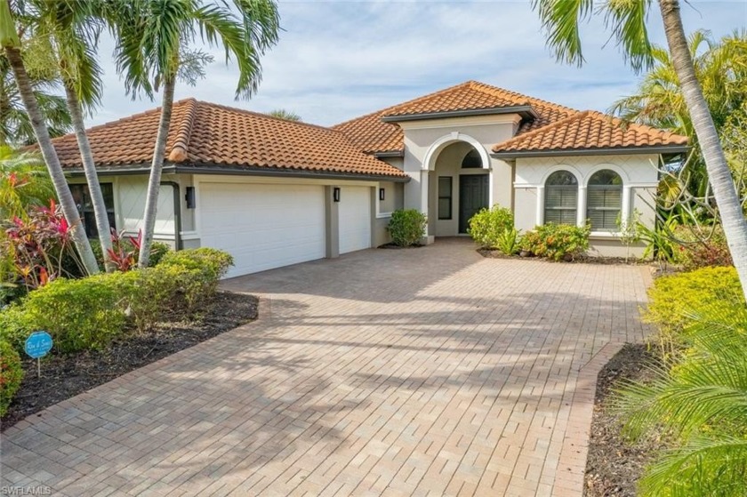 Lake View home at the best - stunning WCI Estate Home in Hampton - Beach Home for sale in Fort Myers, Florida on Beachhouse.com