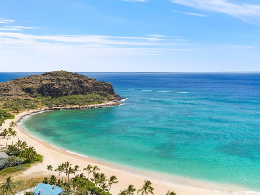 Amazing opportunity to live directly above the ocean and beach - Beach Condo for sale in Waianae, Hawaii on Beachhouse.com