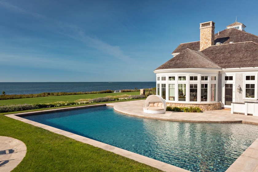 Set on Osterville's exclusive Sea View Avenue with commanding - Beach Home for sale in Osterville, Massachusetts on Beachhouse.com