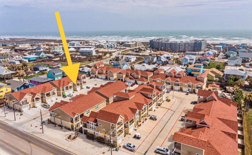*The Twisted Pelican* in Beachside Townhomes is just around the - Beach Townhome/Townhouse for sale in Port Aransas, Texas on Beachhouse.com