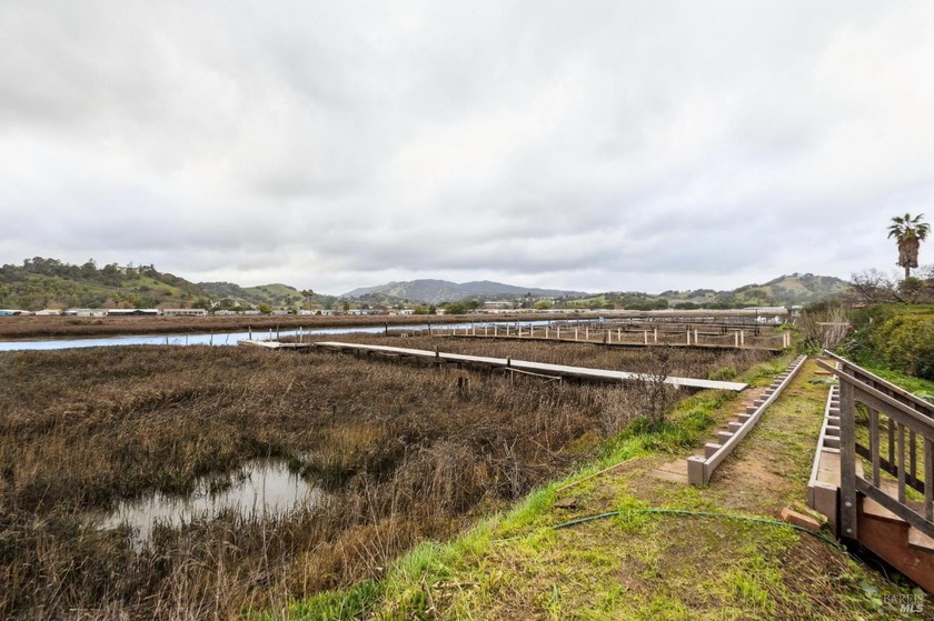 Set Sail for the SF Bay! Private boat dock with this coveted - Beach Home for sale in San Rafael, California on Beachhouse.com