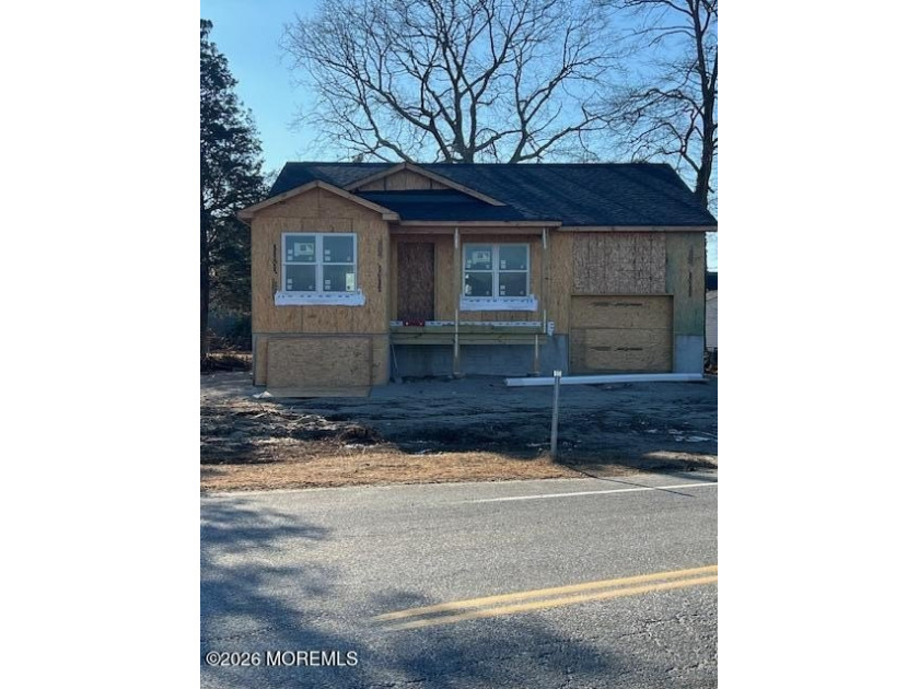 Quality New Construction in Ocean Gate! This spacious 3 bedroom - Beach Home for sale in Ocean Gate, New Jersey on Beachhouse.com