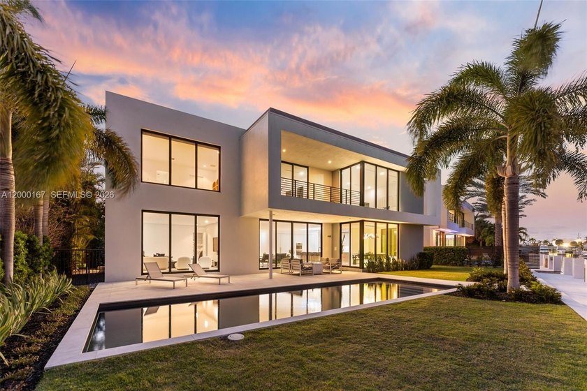 Welcome to Casa Aqua, Where Modern Design Meets the Open Sea, an - Beach Home for sale in Lauderdale By The Sea, Florida on Beachhouse.com