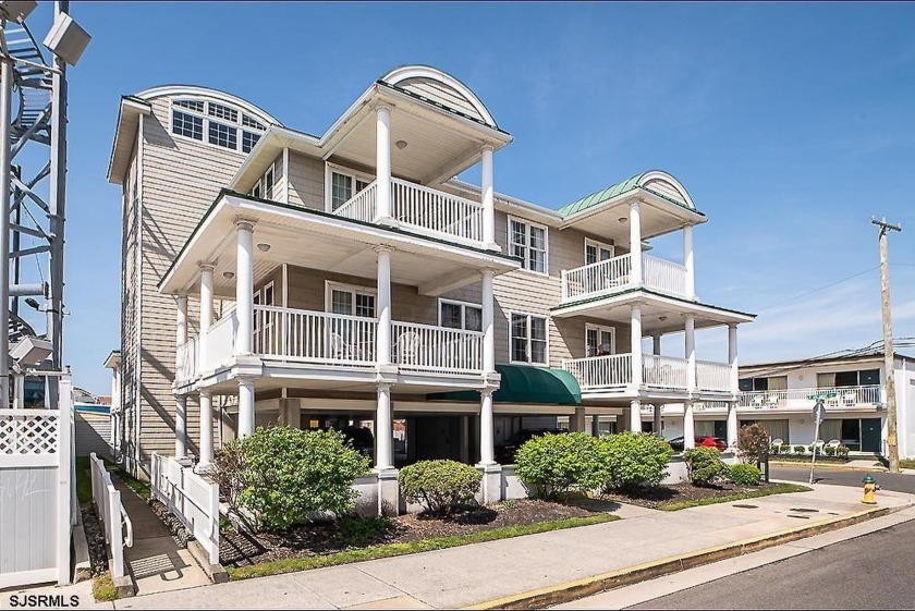 Beautiful 2BR/2BA at the Ebb Tide Suites Condominiums just a - Beach Condo for sale in Ocean City, New Jersey on Beachhouse.com