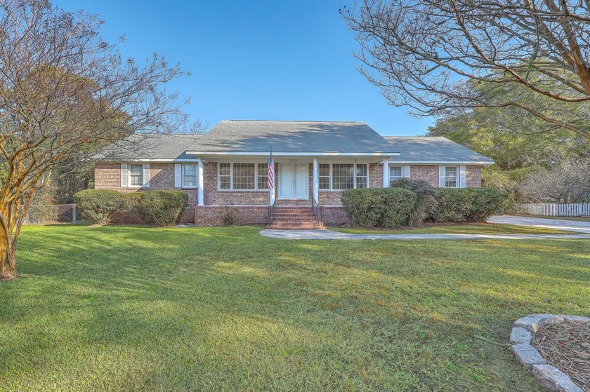 Beautiful Location & Vintage Charm: From the full front porch to - Beach Home for sale in Charleston, South Carolina on Beachhouse.com