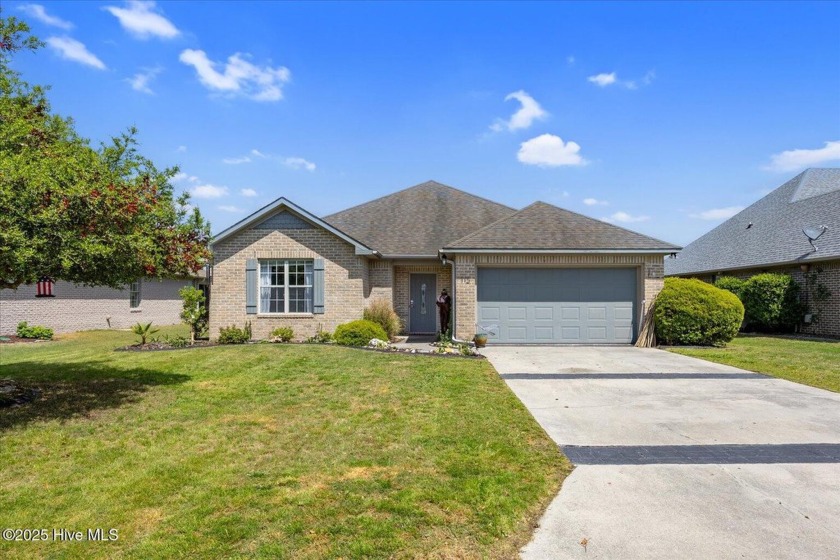Get ready to live that golf-course life you have dreamed of! - Beach Home for sale in Hampstead, North Carolina on Beachhouse.com