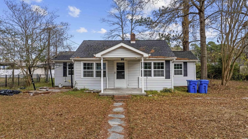 Investors! don't miss this unique opportunity in Myrtle Beach! - Beach Townhome/Townhouse for sale in Myrtle Beach, South Carolina on Beachhouse.com