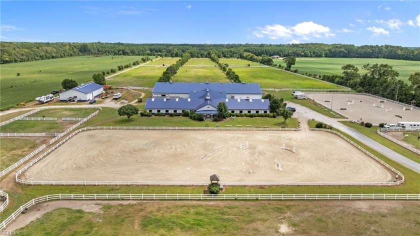 Bridlewood Farm, a premier equestrian estate located in the - Beach Home for sale in Chesapeake, Virginia on Beachhouse.com