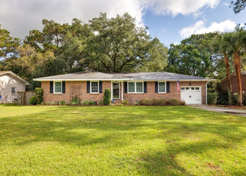 Welcome to 1375 Nye Street, a beautifully renovated contemporary - Beach Home for sale in Charleston, South Carolina on Beachhouse.com