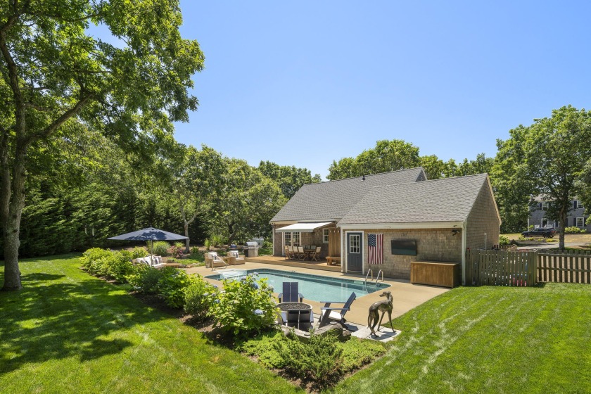 Welcome to your ideal Vineyard retreat with a heated pool! This - Beach Home for sale in Edgartown, Massachusetts on Beachhouse.com