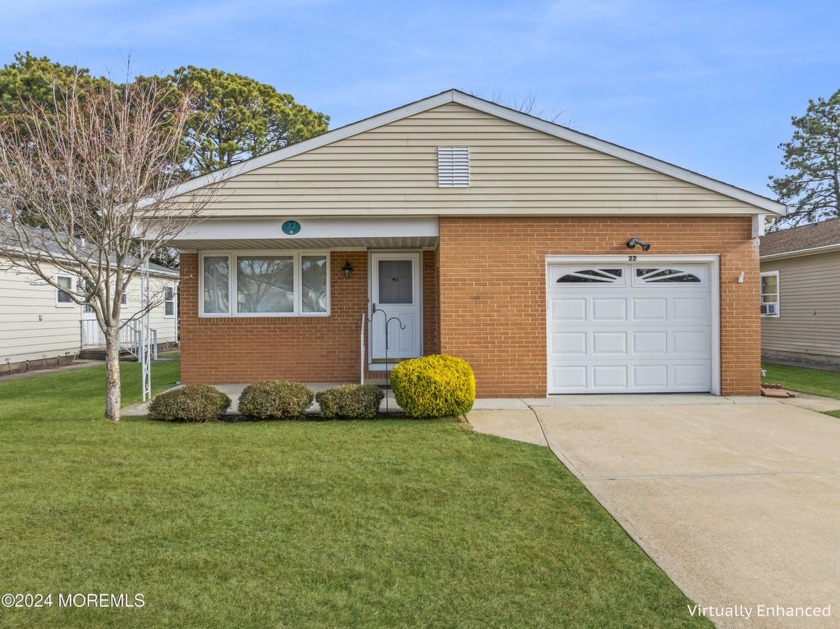 Come take a look at this move-in ready Lakeview model located in - Beach Home for sale in Berkeley, New Jersey on Beachhouse.com