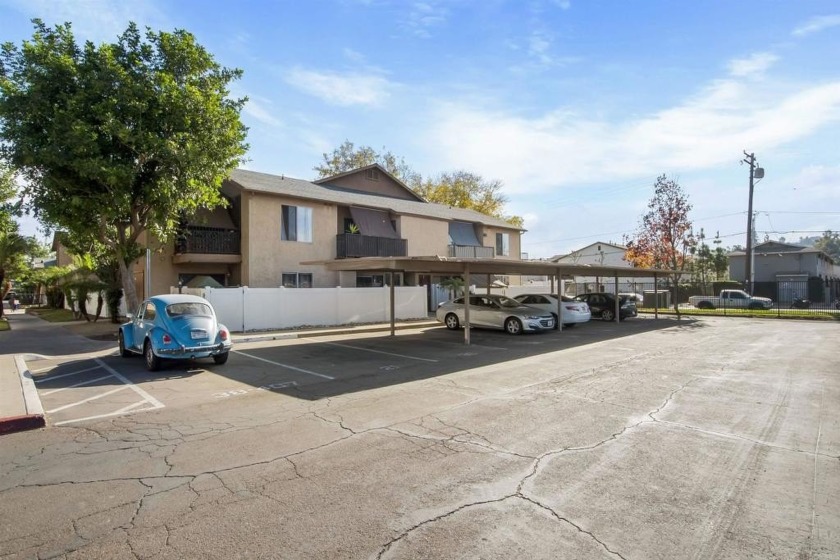 Welcome to this beautifully updated 2nd-floor condo in the heart - Beach Condo for sale in Lakeside, California on Beachhouse.com