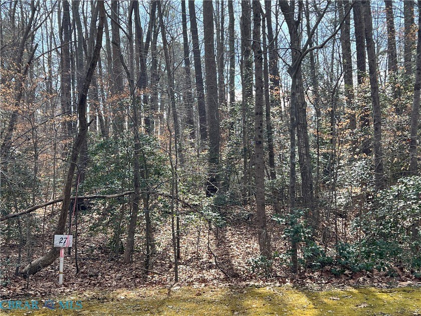 Almost 2 acres with outstanding views of the Piankatank River - Beach Lot for sale in Hartfield, Virginia on Beachhouse.com