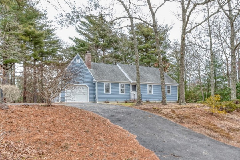 Discover this beautifully updated home offering convenient - Beach Home for sale in Mashpee, Massachusetts on Beachhouse.com