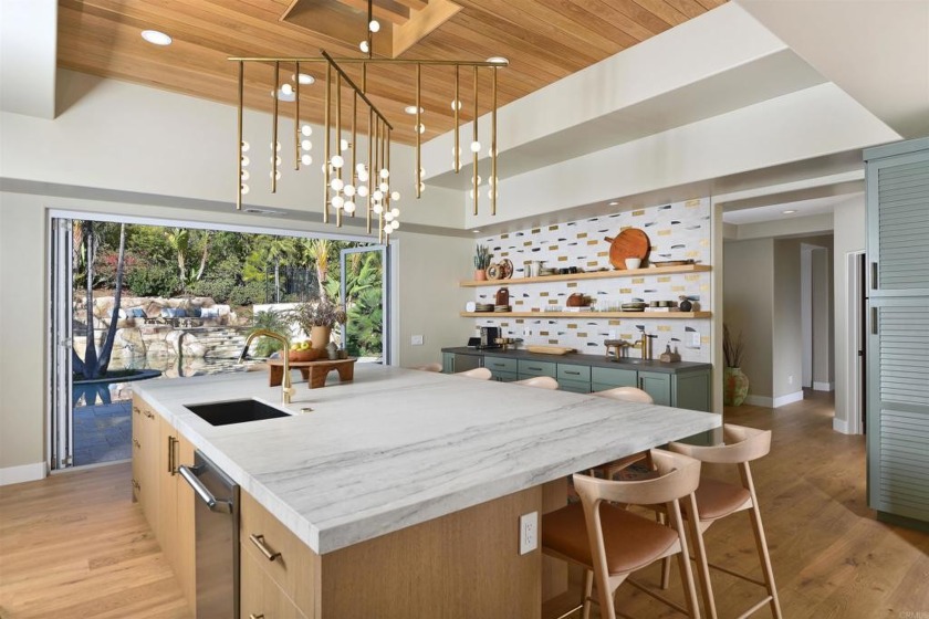This soft contemporary oasis is a calming refuge of privacy - Beach Home for sale in Encinitas, California on Beachhouse.com