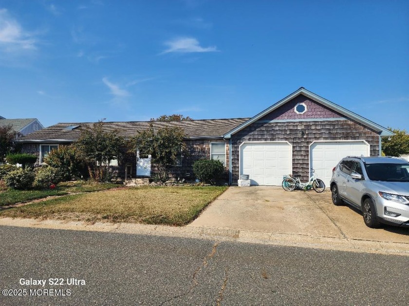 This waterfront property in Beach Haven West offers a large - Beach Home for sale in Beach Haven West, New Jersey on Beachhouse.com