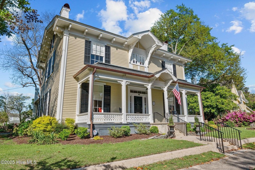 Step into history with the majestic Charles F. Warren House, a - Beach Home for sale in Washington, North Carolina on Beachhouse.com