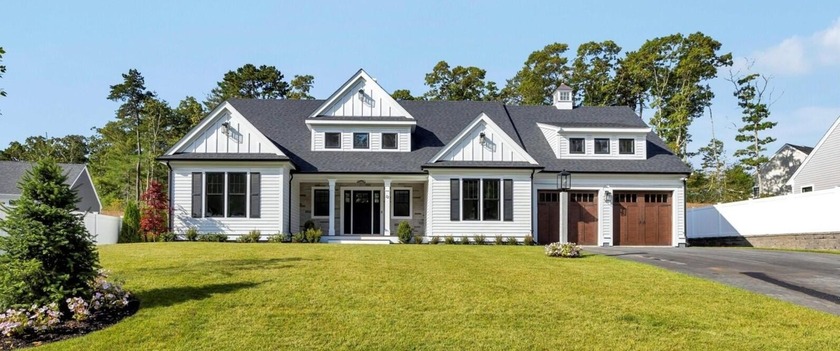 Brand New luxurious 3980 sq ft, 4 bedroom, 3 1/2 bath home in - Beach Home for sale in Mashpee, Massachusetts on Beachhouse.com