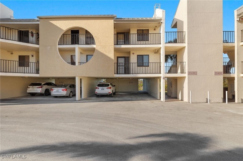 Completely Refreshed and Move-In Ready! This stunning - Beach Condo for sale in Fort Myers Beach, Florida on Beachhouse.com