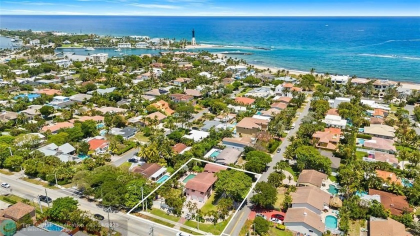 Private beach access! OVERSIZED lot on 8ft elevation. 1 of a - Beach Home for sale in Pompano Beach, Florida on Beachhouse.com