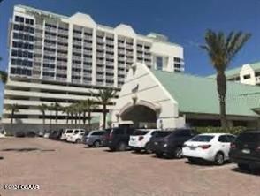 Beautiful Ocean front Condotel in the Daytona Beach Resort - Beach Condo for sale in Daytona Beach, Florida on Beachhouse.com